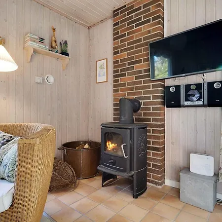 Scenic Summer House On Langeland Feriehus