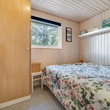 Scenic Summer House On Langeland *