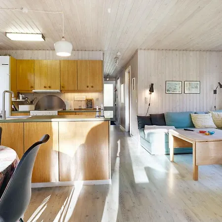 Feriehus Scenic Summer House On Langeland *