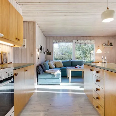 Scenic Summer House On Langeland Feriehus *